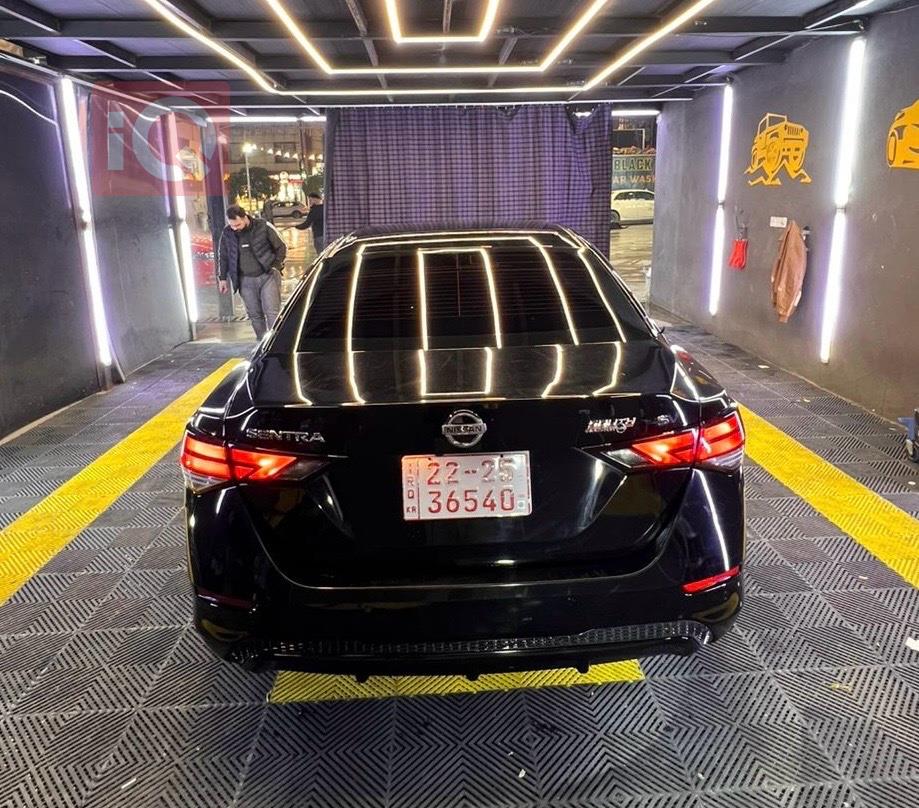 نيسان سنترا